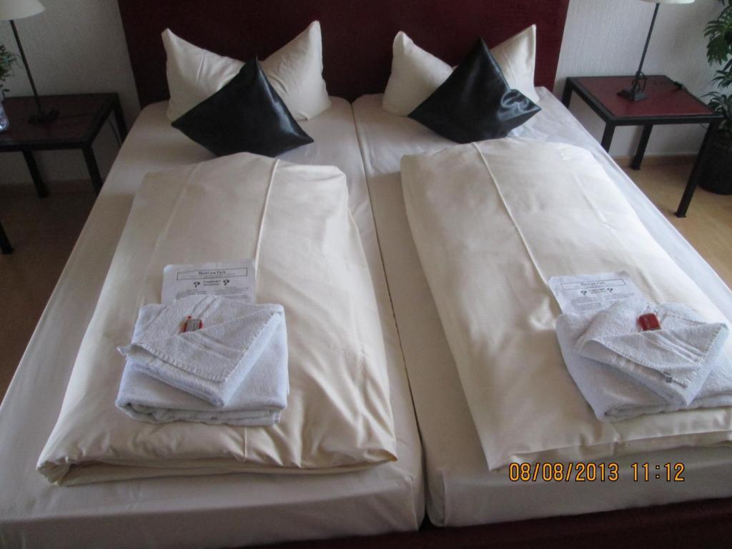 Am Park - Krefeld - Duesseldorf Motel